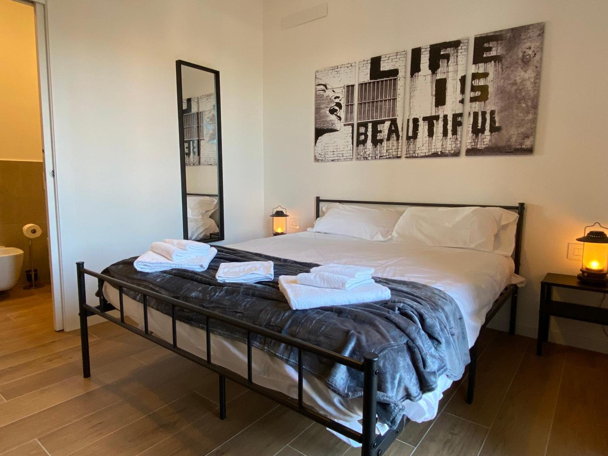 Avantgard Rooms Red Carpet Bologna Luaran gambar